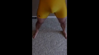 Muscular Daddy Bear Jacks Off in a Wrestling Singlet