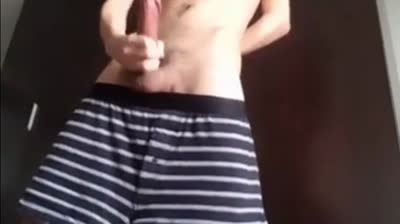 Big Cock Amateur Twink Masturbates on Webcam