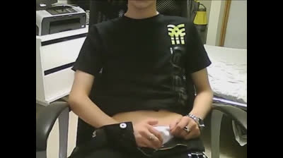 Smooth Twink Webcam Masturbation