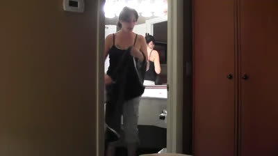 Mamma seduce il figlio