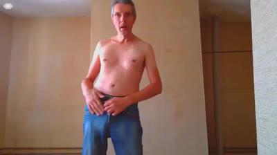 j'arrache mon slip pour me branler