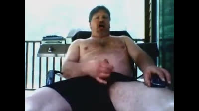 Beefy Daddy Strokes and Shoots