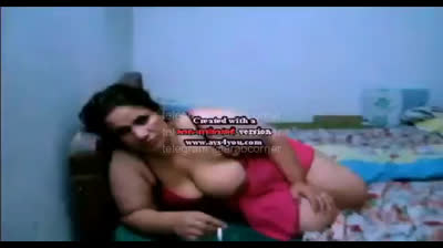 323 Curvy Egyptian Wife Fucked By His Husband