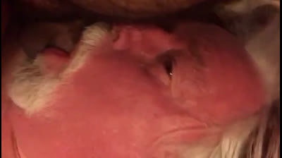 Daddy Barebacks His Cub