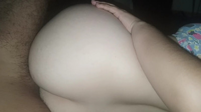 Cogiendo con la novia antes de ir a trabajar