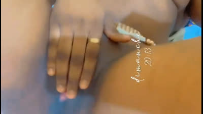 Tu vois ma chate et bien ouverte pour toi viens me retrouver à l'hôtel ❤️?