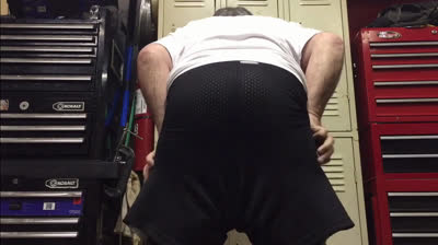 Big Balls Bareback: Cum Slapping Action!