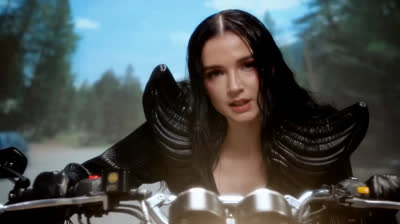 Poppy - Motorbike PMV by IEDIT with Camila Mush & Sara Blonde