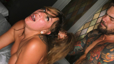 Español empotra duro a a una milf colombiana