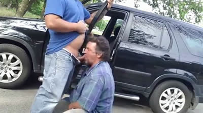 Sucked by a Bear Outdoors