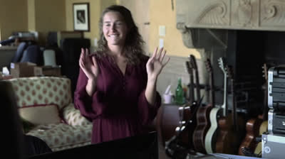 Caroline Jones - Bare Feet PMV by IEDIT